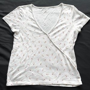 American Eagle, white top w/floral prints, size medium